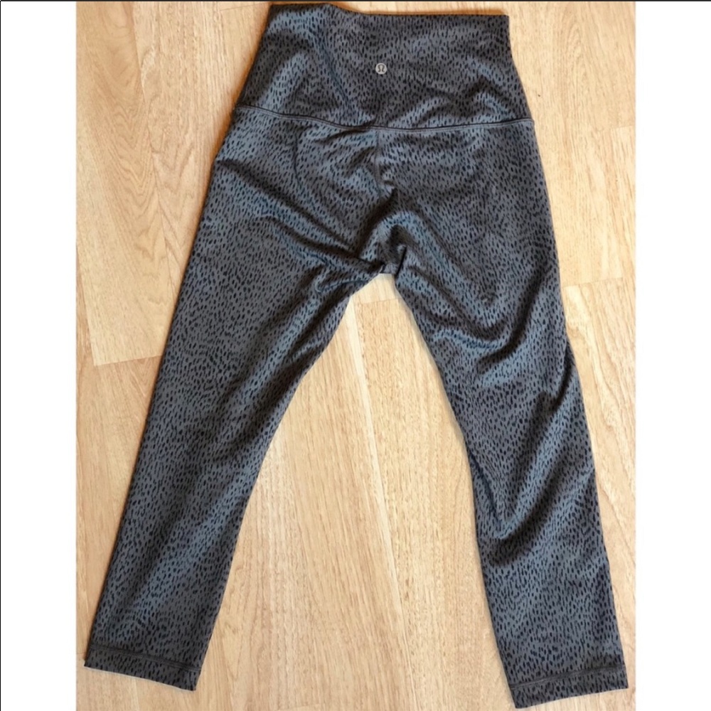 Lululemon leggings like new condition